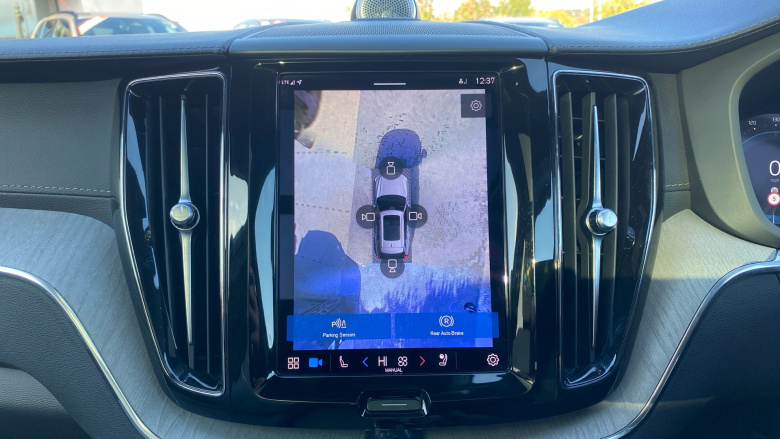 Volvo XC60 2.0 T8 [455] RC PHEV Ultimate Dark 5dr AWD Gtron Estate